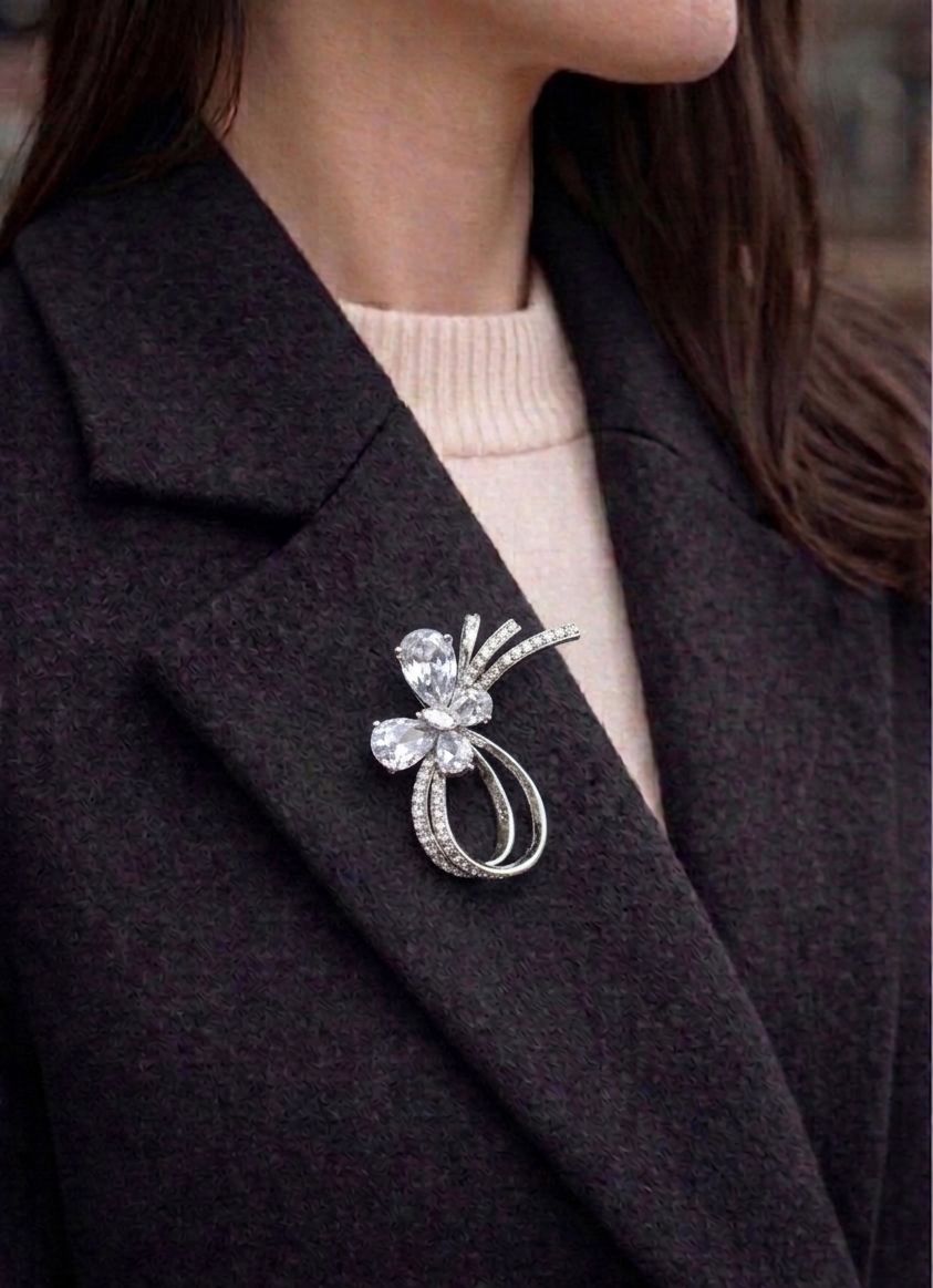 ZIRCON KELEBEK FİGÜRLÜ BROŞ