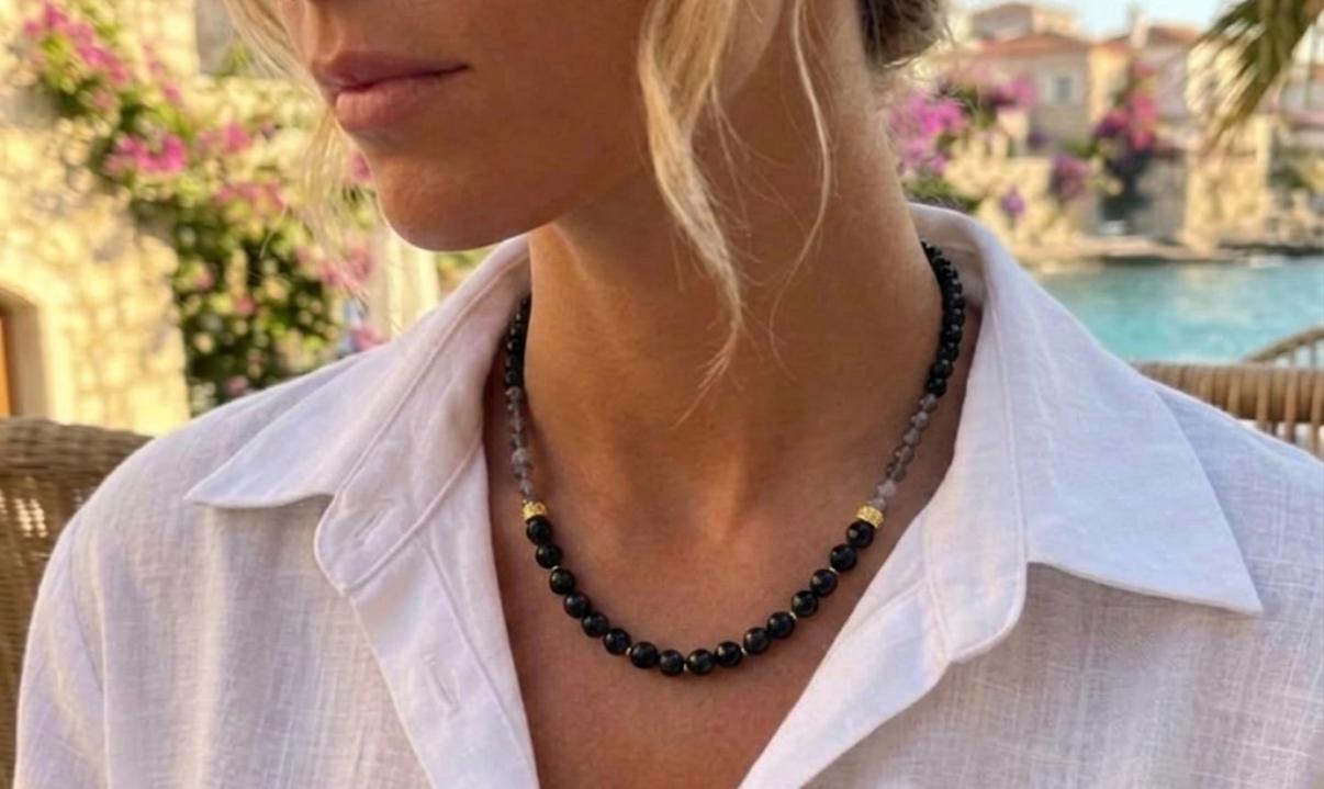 GOLD DETAYLI ONYX DOĞALTAŞ KOLYE 2