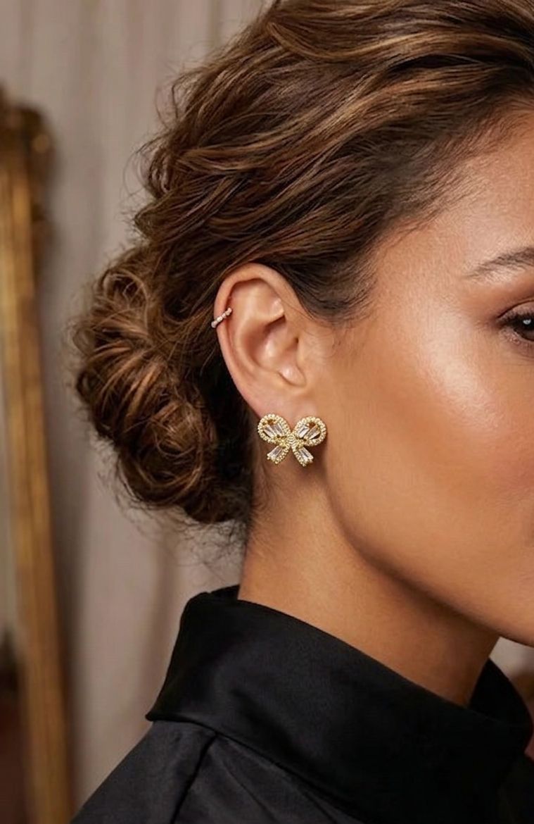 ZIRCON SARI FİYONK BAGET KÜPE