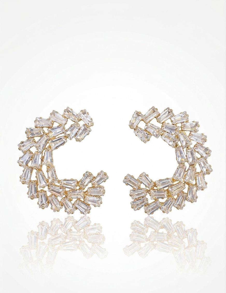 ZIRCON SARI YARIM OVAL BAGET KÜPE